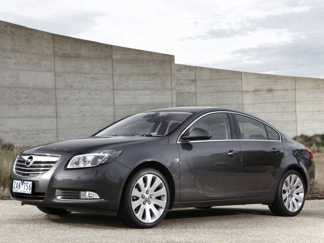 Opel Insignia фото