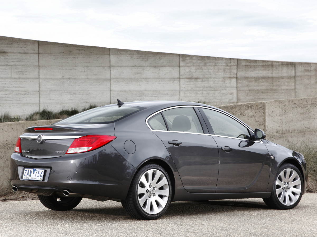 Opel Insignia фото 100777