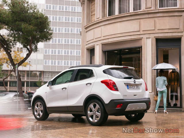 Opel Mokka фото