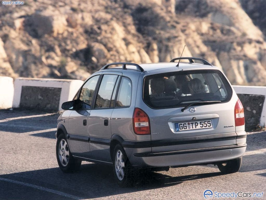 Opel Zafira фото 5471