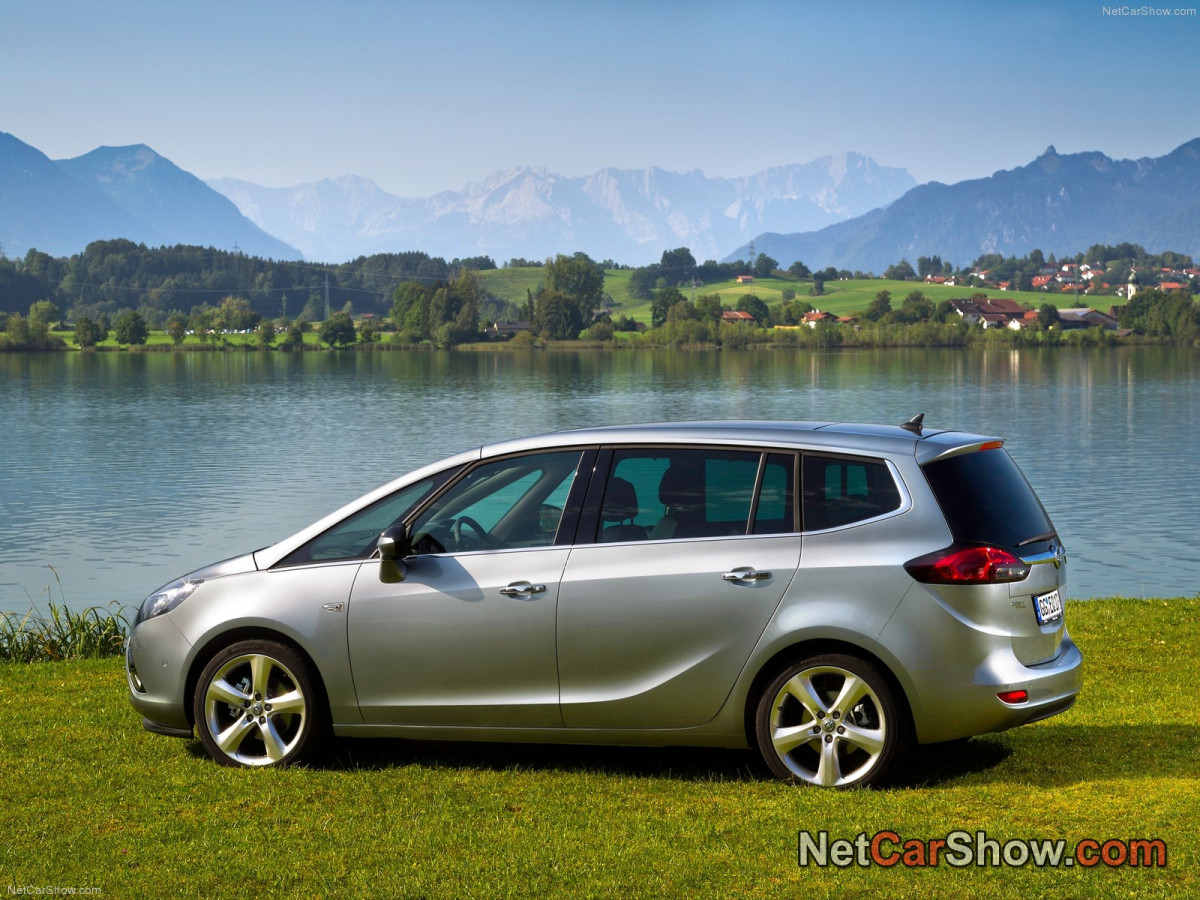 Opel Zafira фото 88876