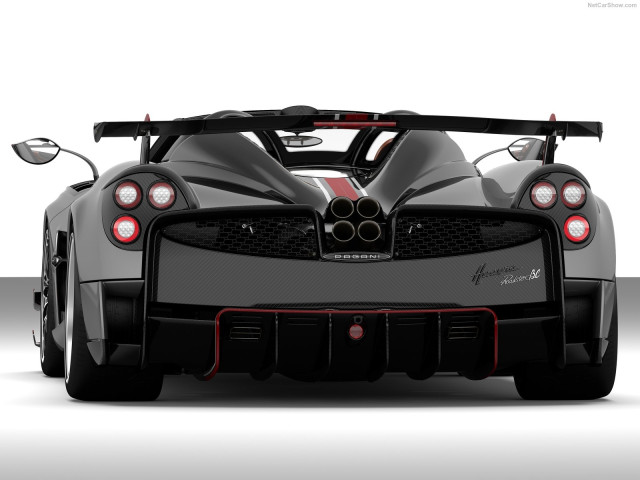 Pagani Huayra фото