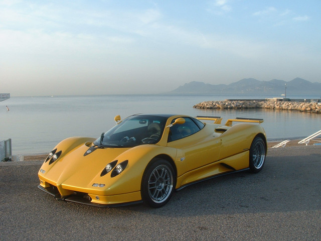 Pagani Zonda C12S фото