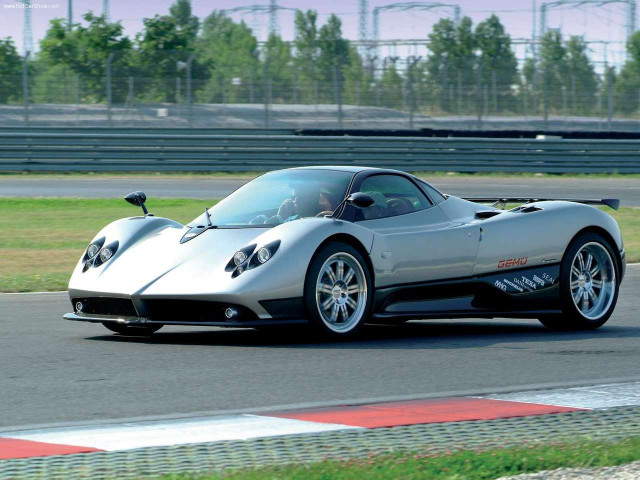 Pagani Zonda F фото