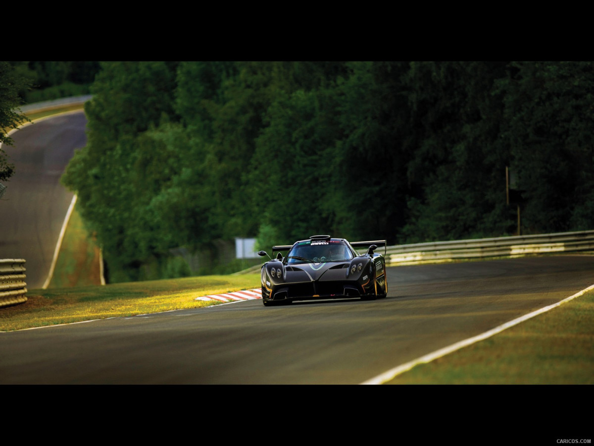 Pagani Zonda R фото 119350