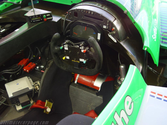 Pescarolo Courage C60 фото