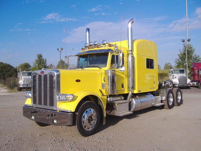 Peterbilt 389 фото