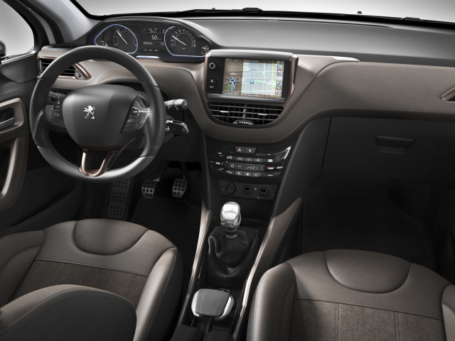 Peugeot 2008 фото