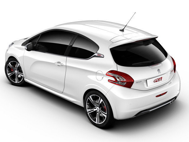 Peugeot 208 GTi фото