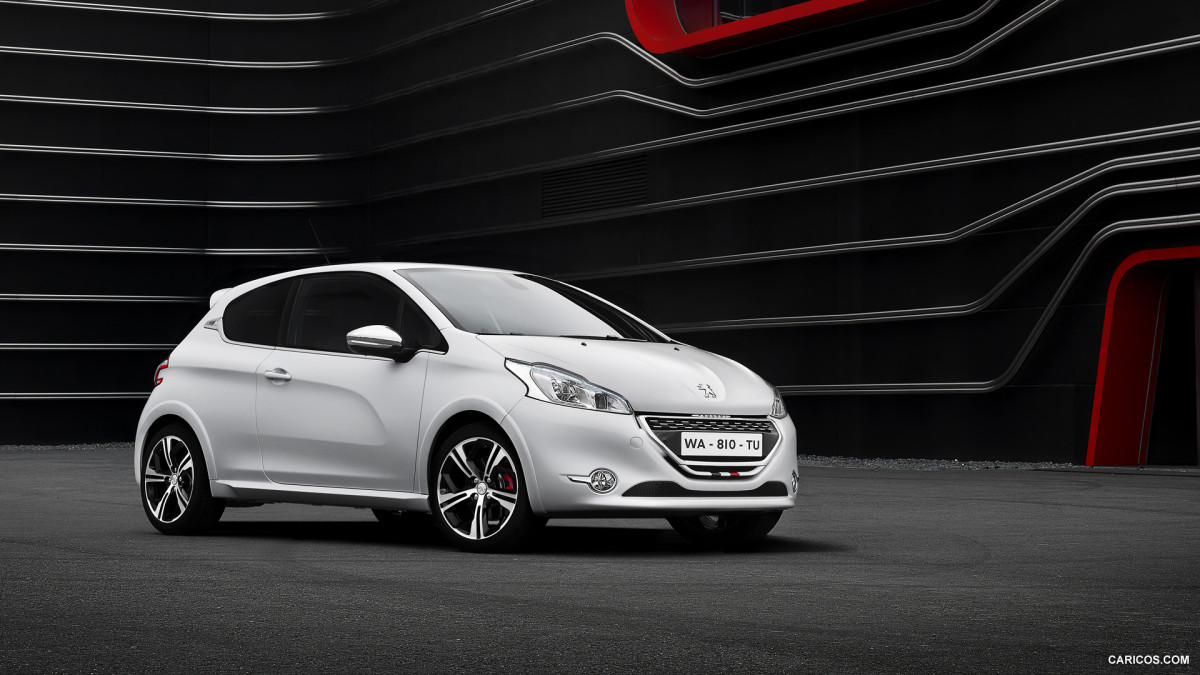 Peugeot 208 GTi фото 122904