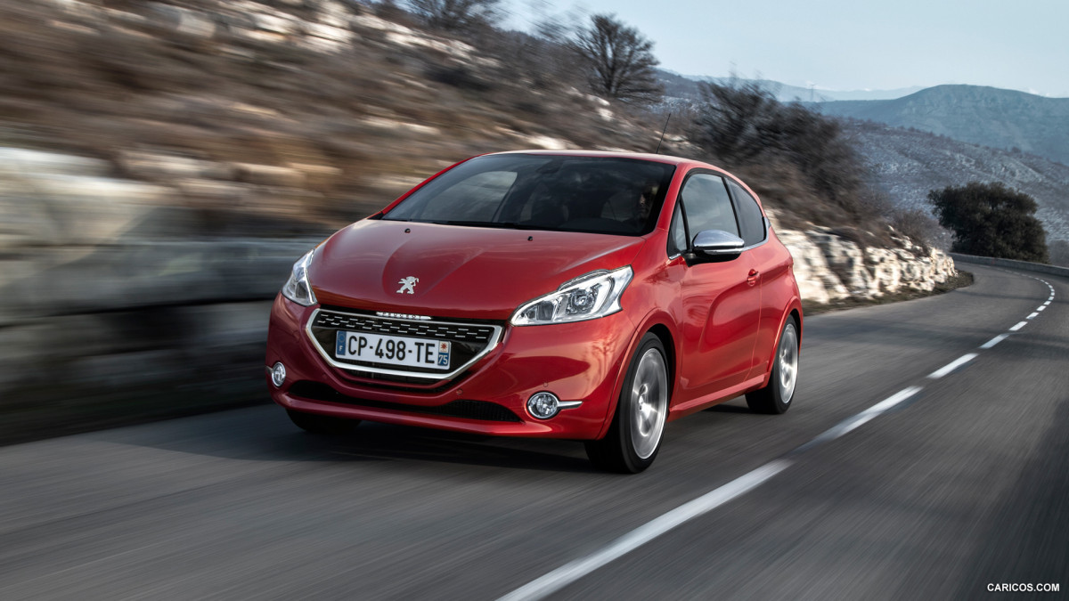 Peugeot 208 GTi фото 128046