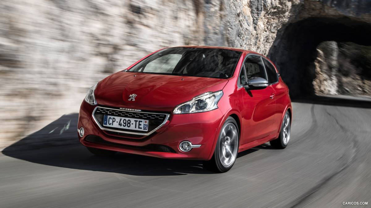 Peugeot 208 GTi фото 128051