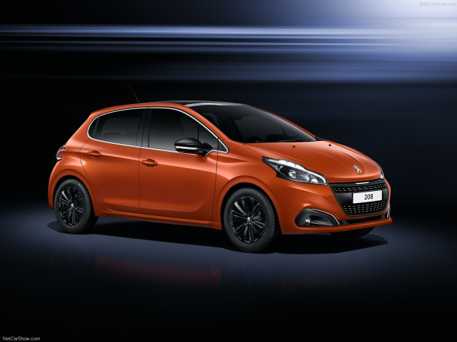 Peugeot 208 фото