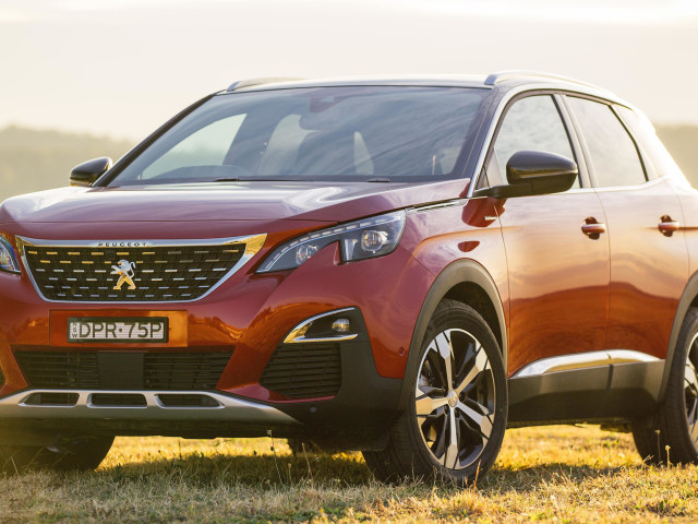 Peugeot 3008 фото