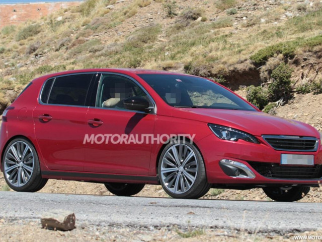 Peugeot 308 GTi фото