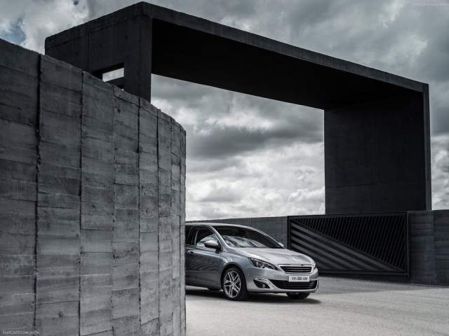 Peugeot 308 фото