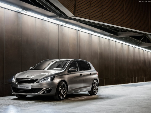 Peugeot 308 фото