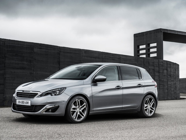 Peugeot 308 фото