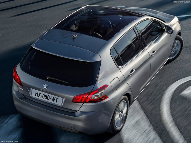 Peugeot 308 фото