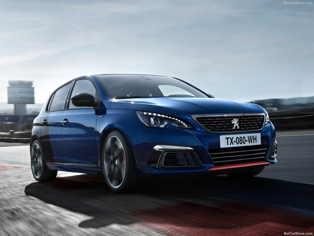 Peugeot 308 фото