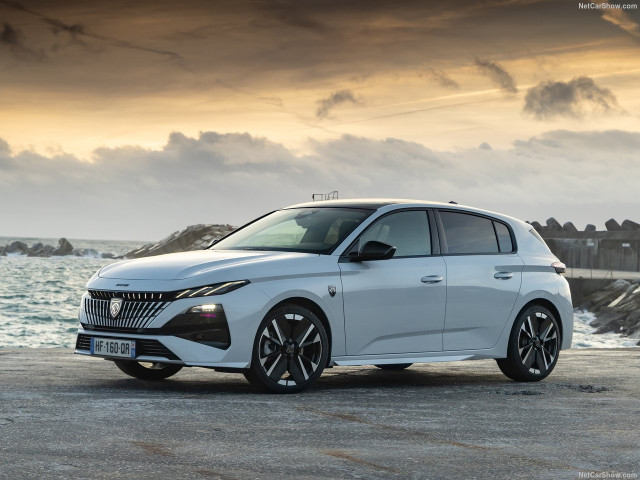 Peugeot 308 фото