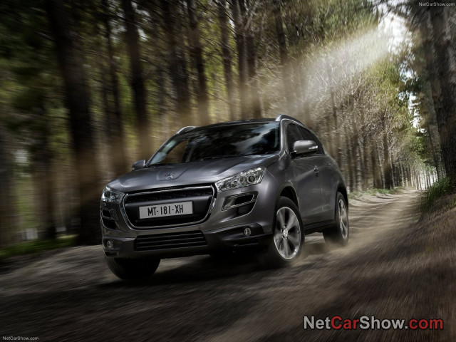 Peugeot 4008 фото