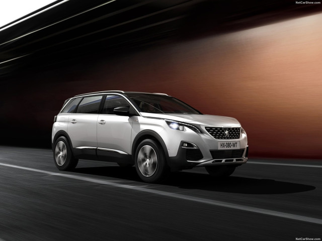 Peugeot 5008 фото