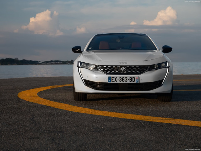 Peugeot 508 фото