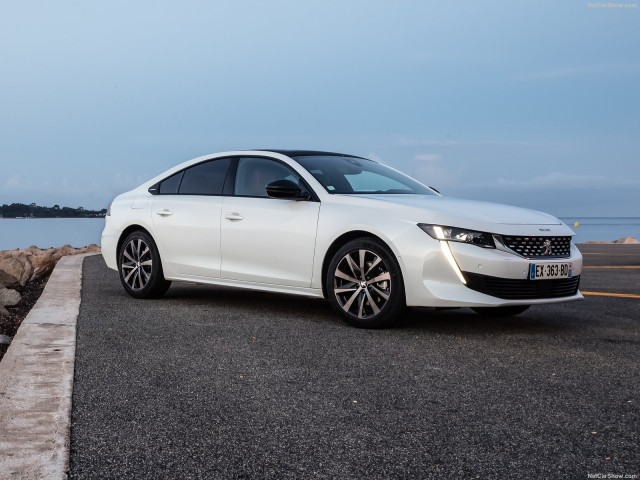 Peugeot 508 фото