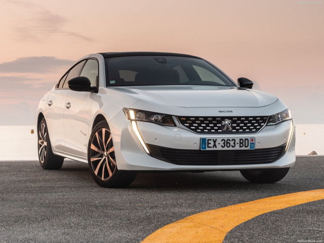 Peugeot 508 фото