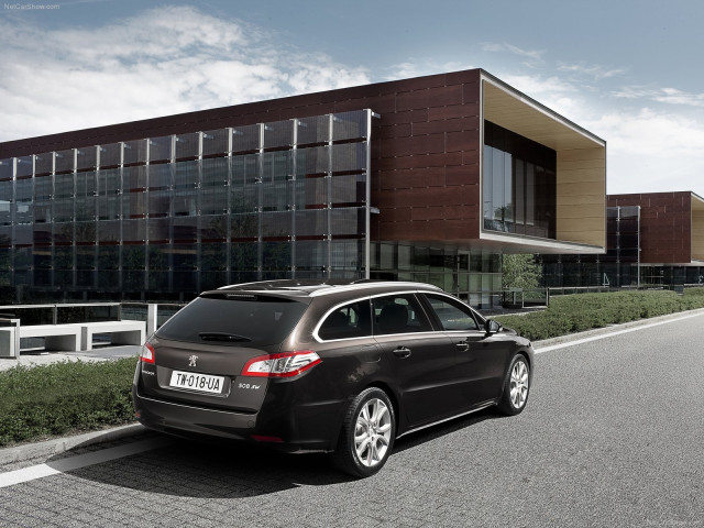 Peugeot 508 фото