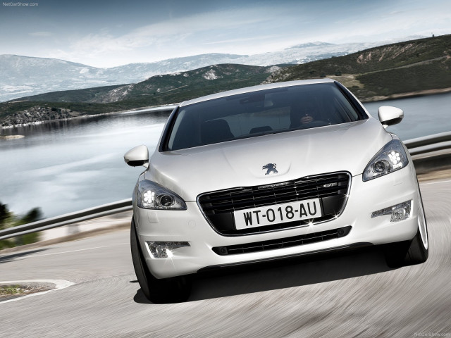 Peugeot 508 фото