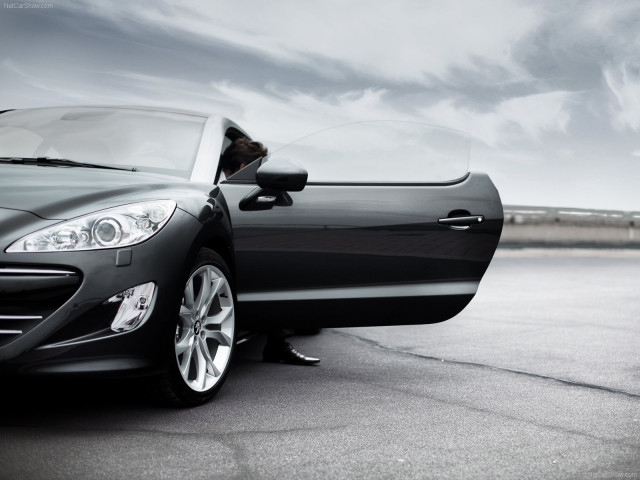 Peugeot RCZ фото