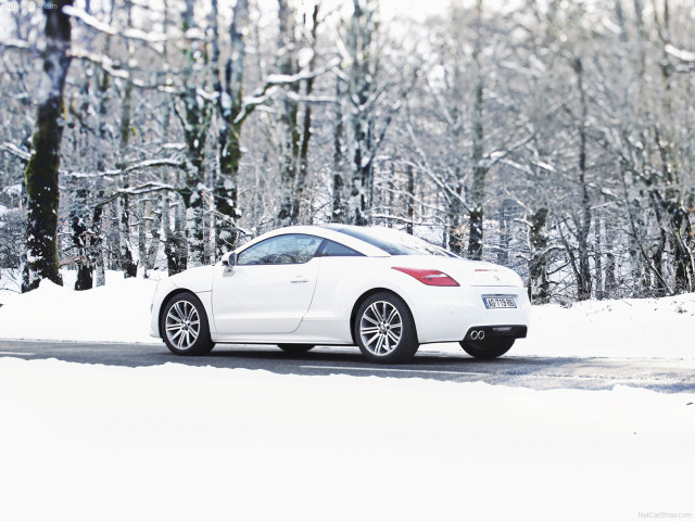 Peugeot RCZ фото