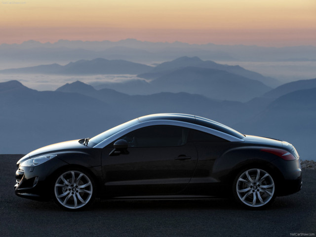 Peugeot RCZ фото