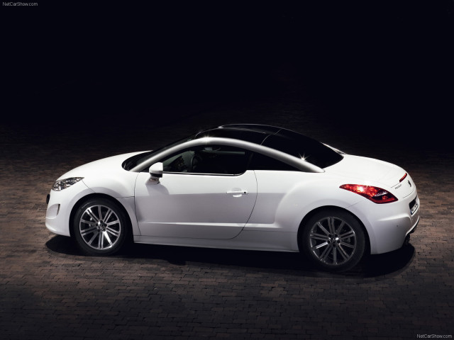 Peugeot RCZ фото