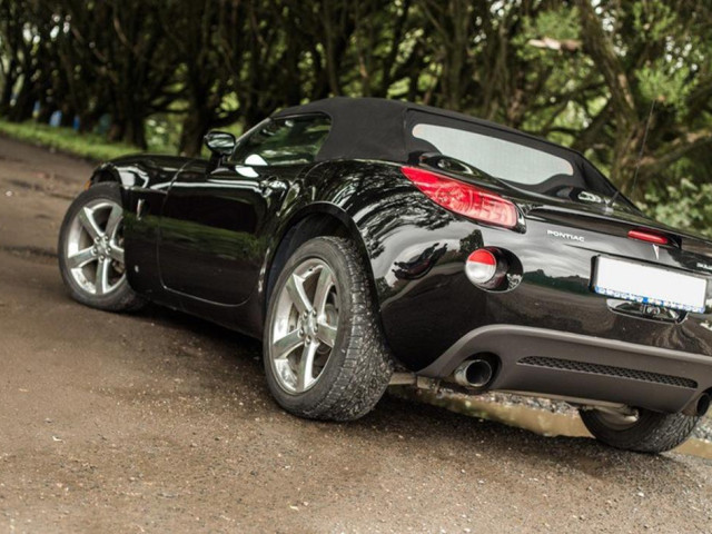 Pontiac Solstice фото