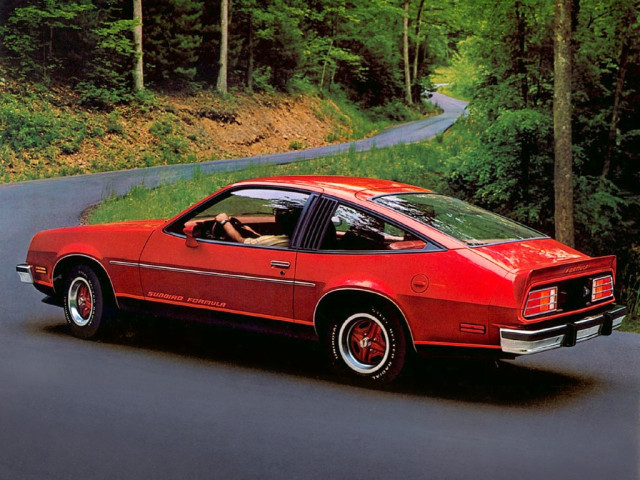 Pontiac Sunbird фото