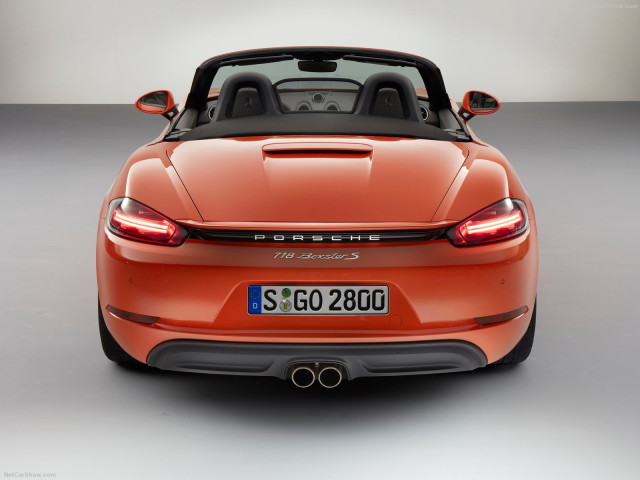 Porsche 718 фото