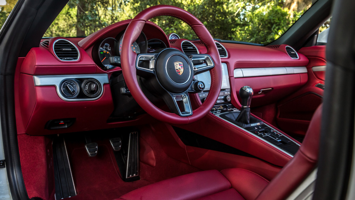 Porsche 718 фото 175606