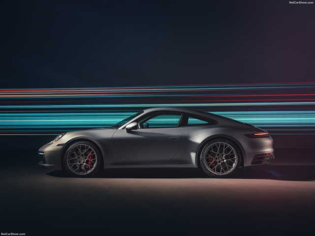 Porsche 911 Carrera 4S фото