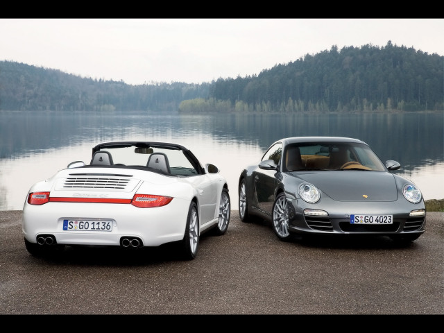 Porsche 911 Carrera 4S фото