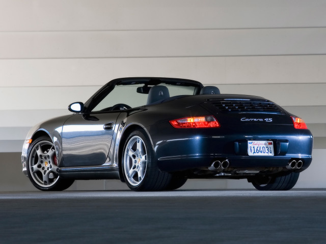 Porsche 911 Carrera Cabriolet фото