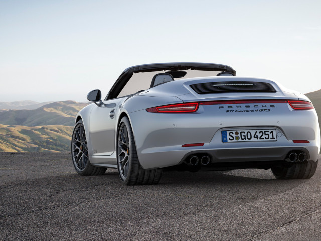 Porsche 911 Carrera GTS фото