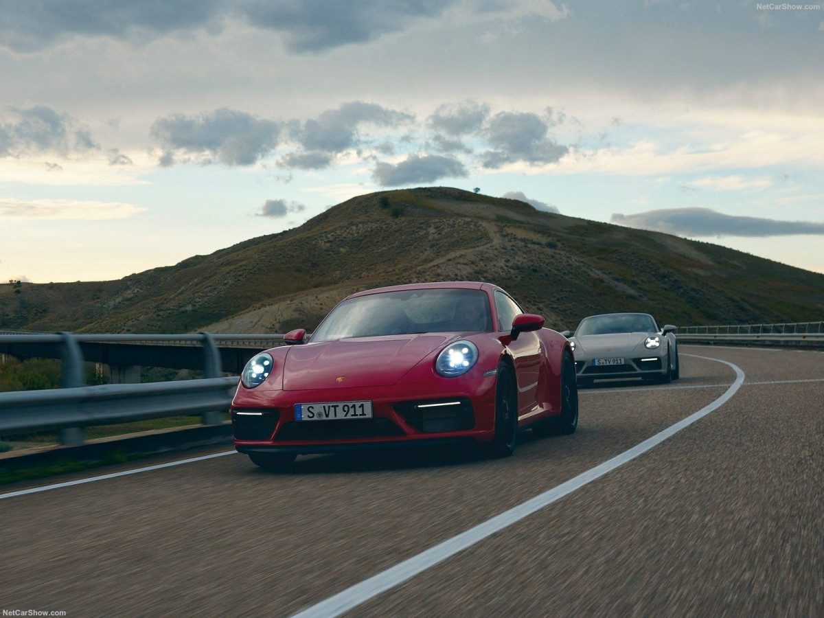 Porsche 911 Carrera GTS фото 206858