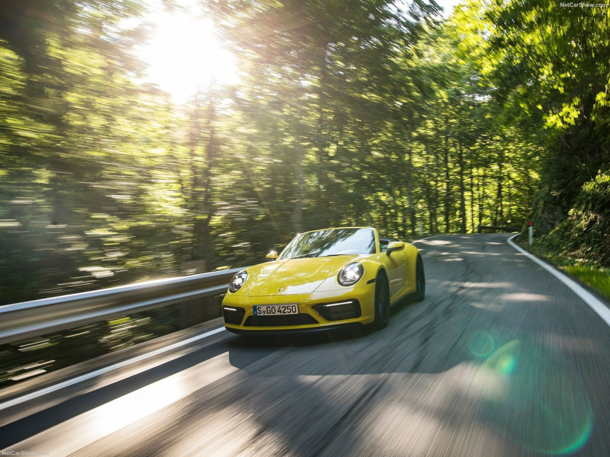 Porsche 911 Carrera GTS фото 207188