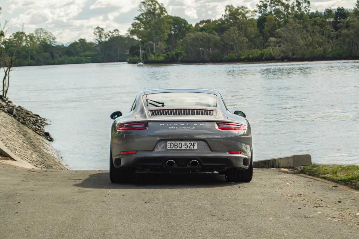 Porsche 911 Carrera S фото 172123