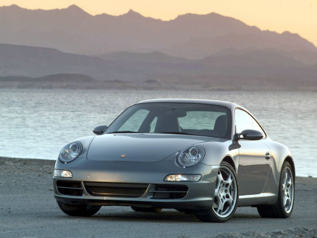 Porsche 911 Carrera S фото