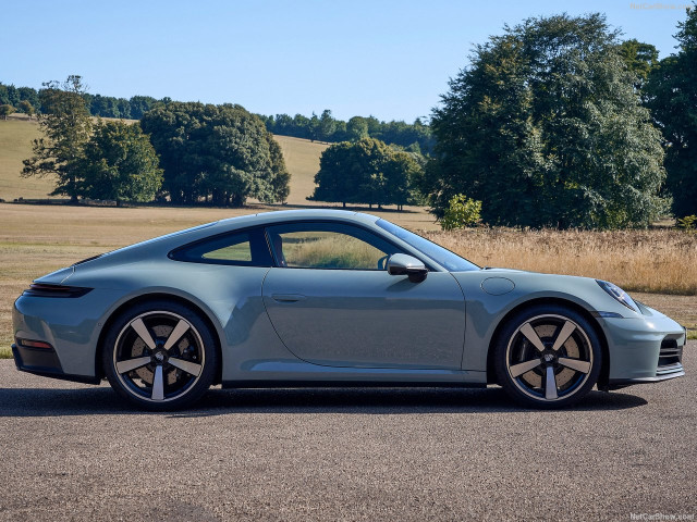Porsche 911 Carrera S фото