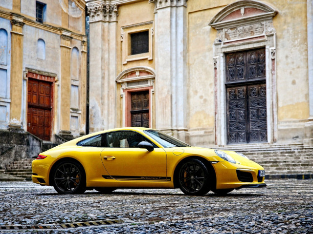 Porsche 911 Carrera фото